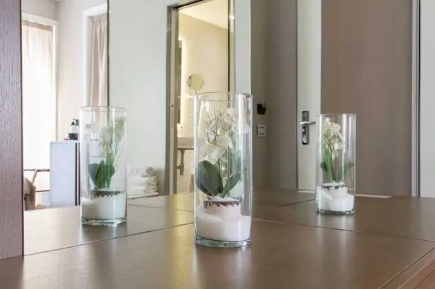 Üç Kişilik Oda (Rolex)