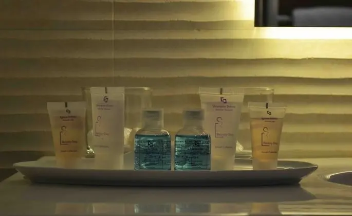 Üç Kişilik Oda (Rolex)