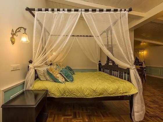 Colonial Room
