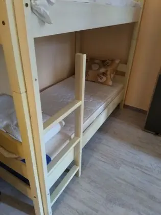 Ortak Ranzalı Oda (6 bunk beds)