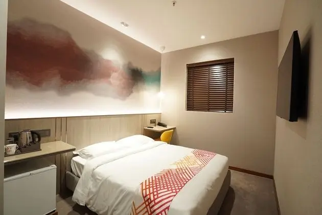 Luxe Double Room