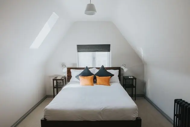 Comfort Tek Büyük Yataklı Oda