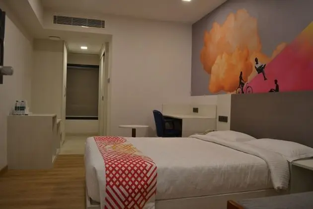 Standard Tek Büyük Yataklı Oda