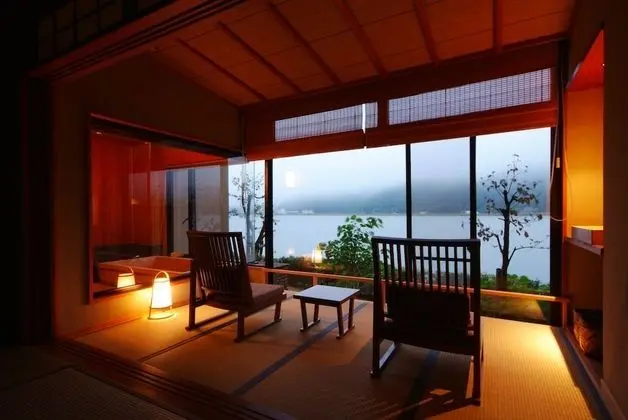 Traditional Oda, Sigara İçilmez (Standard Japanese Style)