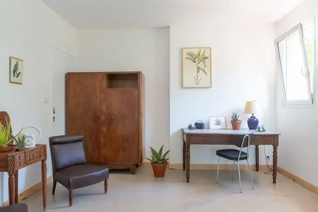 Süit, Banyolu/Duşlu, Bahçe Manzaralı (Aloe)