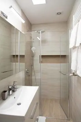 Tek Büyük veya İki Ayrı Yataklı Oda (Ginko 3)