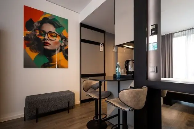 Comfort Tek Büyük Yataklı Oda