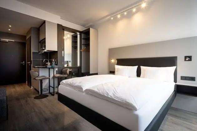 Comfort Tek Büyük Yataklı Oda