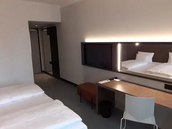 Comfort Tek Büyük veya İki Ayrı Yataklı Oda
