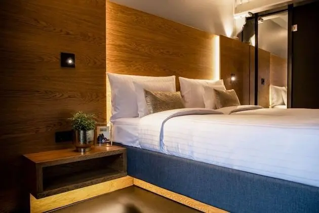 Comfort Tek Büyük veya İki Ayrı Yataklı Oda