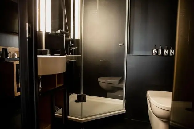 Comfort Tek Büyük veya İki Ayrı Yataklı Oda