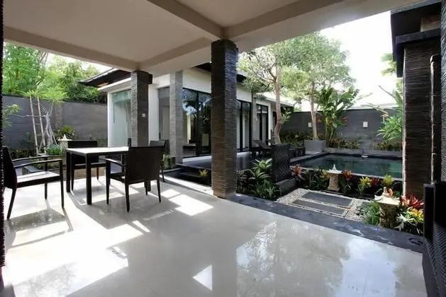 Villa, Kişiye Özel Havuzlu (Spinola)