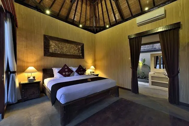 Caldora Villa with Private Pool