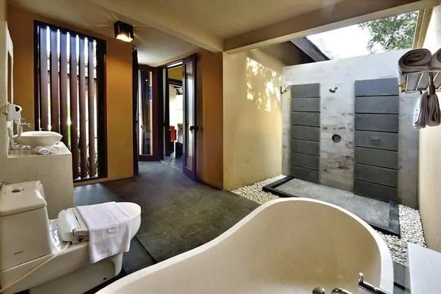 Loriano (2 Bed Rooms with Private Pool)