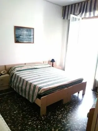 Classic Üç Kişilik Oda