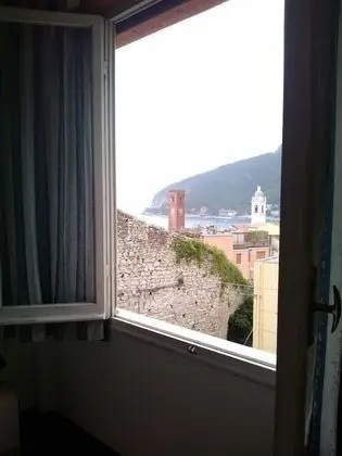 Classic Üç Kişilik Oda