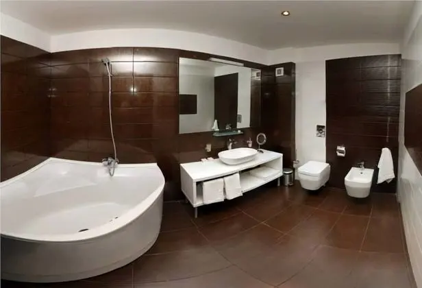 Deluxe Süit, Bahçe Manzaralı