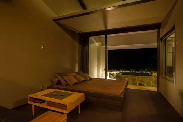 Tek Büyük Yataklı Oda (W/ Private Air Hot Spring Bath)