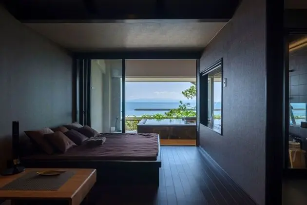 Tek Büyük Yataklı Oda (W/ Private Air Hot Spring Bath)