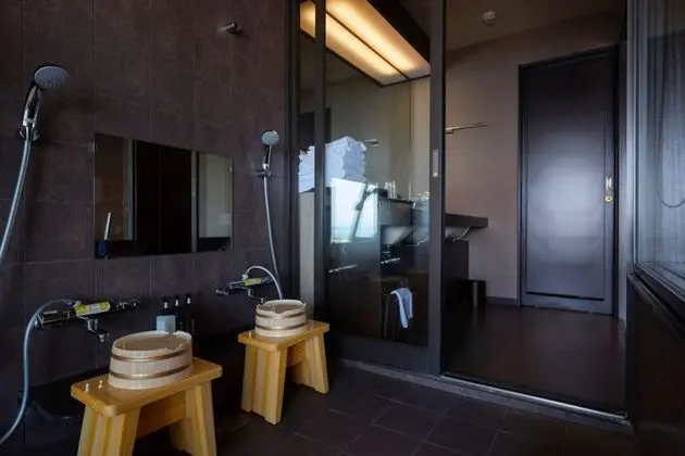 Tek Büyük Yataklı Oda (W/ Private Air Hot Spring Bath)