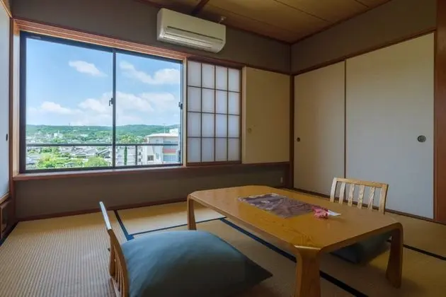 Traditional Oda (JapaneseStyle 8TatamiMats CitySide)