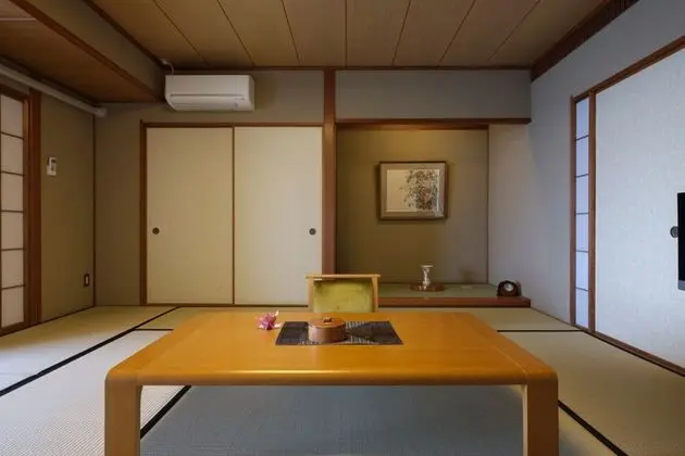 Traditional Oda, Plaj Kenarı (Japanese Style, 10 Tatami Mats)