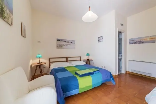 Üç Kişilik Oda, Okyanus Manzaralı