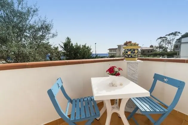 Üç Kişilik Oda, Okyanus Manzaralı