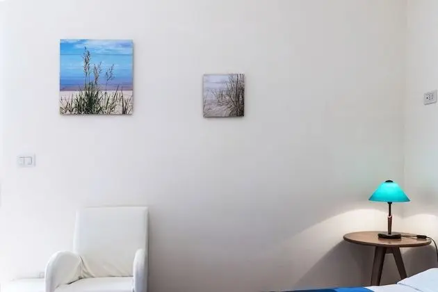 Üç Kişilik Oda, Okyanus Manzaralı