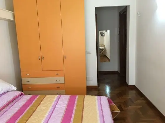 Oda, 2 Tek Kişilik Yatak