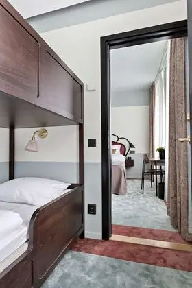 Family Oda, Birden Çok Yatak, Sigara İçilmez