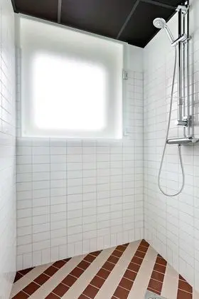 Family Oda, Birden Çok Yatak, Sigara İçilmez