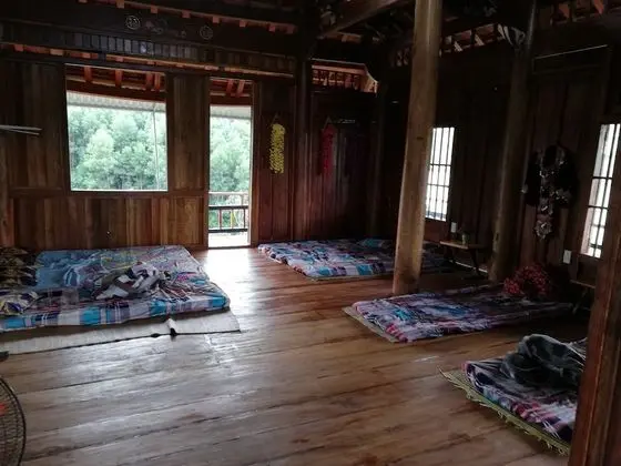 Ortak Ranzalı Oda, Karma Ranzalı Oda, Sigara İçilmez, Kısmi Göl Manzaralı