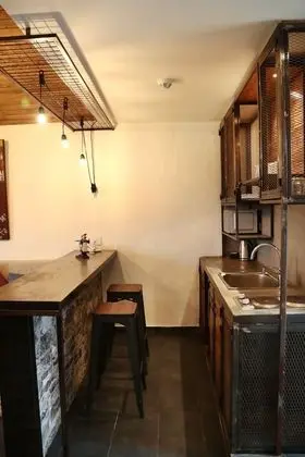 Superior Townhouse with Garden Backyard