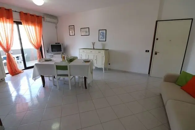 Ev, 2 Yatak Odası, Balkon
