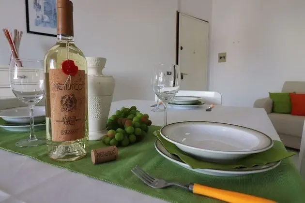 Ev, 2 Yatak Odası, Balkon