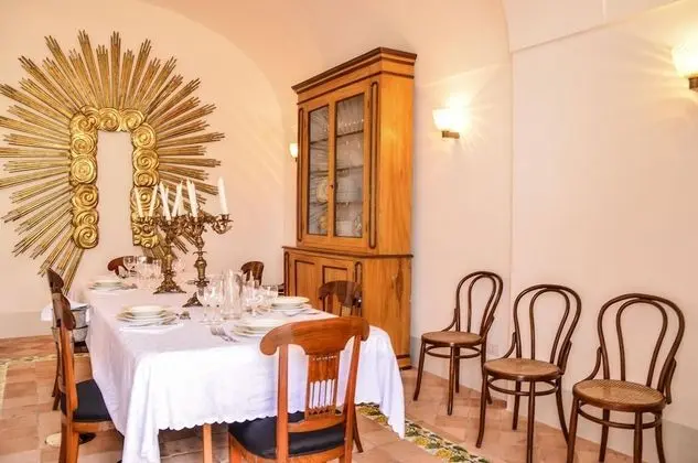 Villa, Sigara İçilebilir