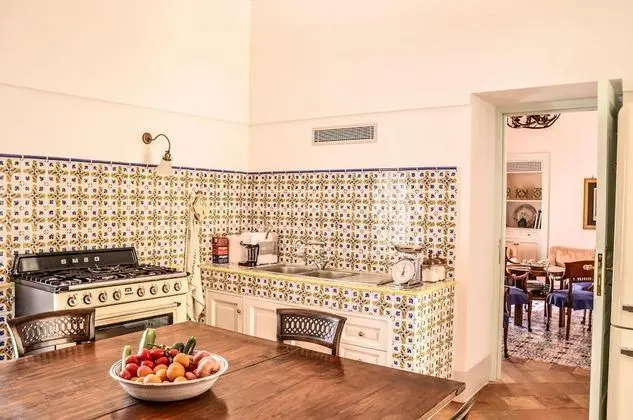 Villa, Sigara İçilebilir