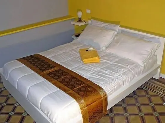 Comfort Tek Büyük veya İki Ayrı Yataklı Oda