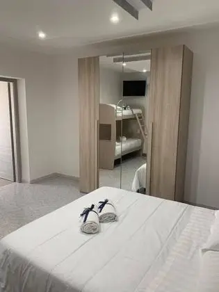 Deluxe Dört Kişilik Oda