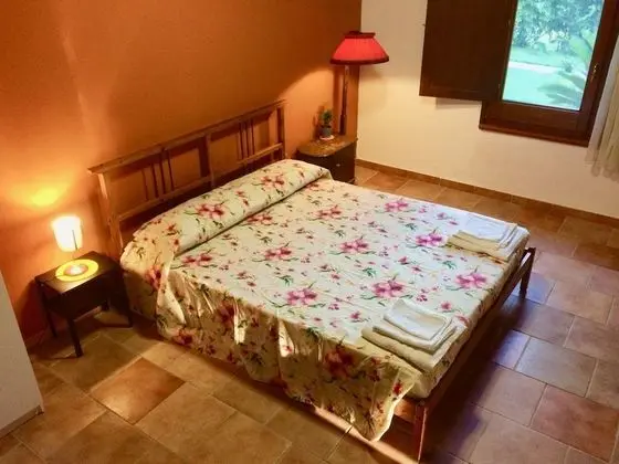 Tek Büyük Yataklı Oda (Camelia)