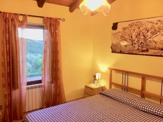 Tek Büyük Yataklı Oda (Ginestra)