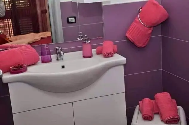 Basic Tek Büyük Yataklı Oda