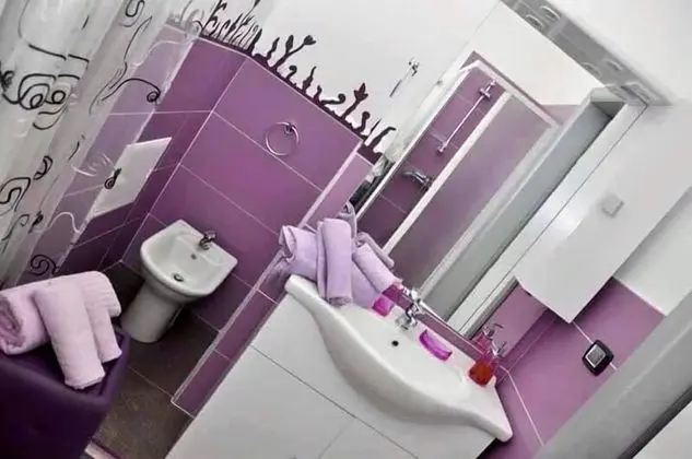 Classic Tek Büyük Yataklı Oda