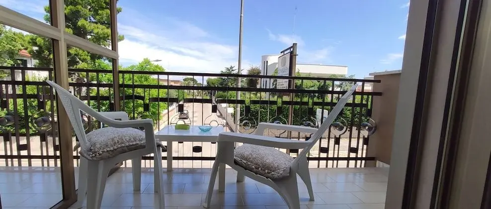 Superior Tek Büyük veya İki Ayrı Yataklı Oda, Kısmi Deniz Manzaralı (3)