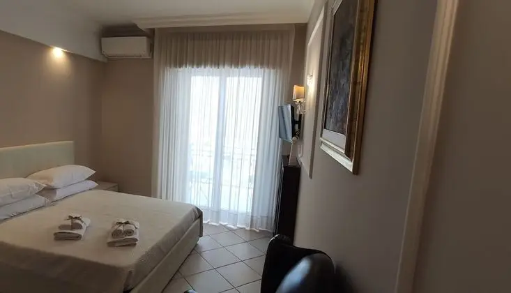 Superior Tek Büyük veya İki Ayrı Yataklı Oda, Şehir Manzaralı (1)