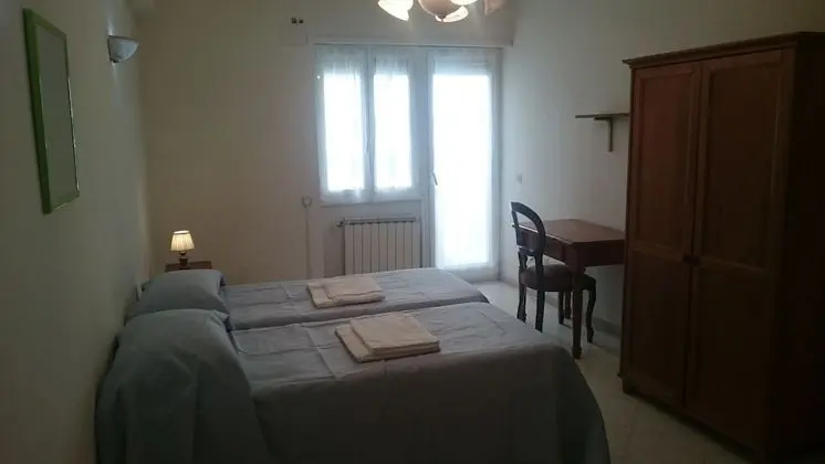 Tek Büyük veya İki Ayrı Yataklı Oda