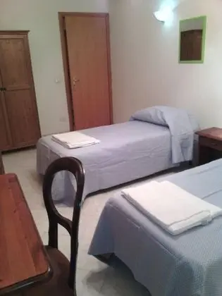 Tek Büyük veya İki Ayrı Yataklı Oda