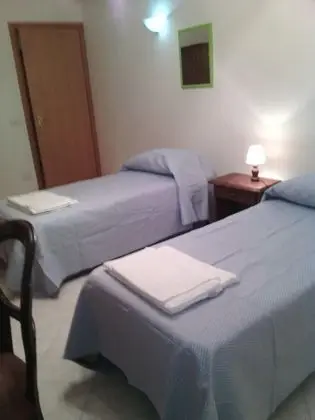 Tek Büyük veya İki Ayrı Yataklı Oda