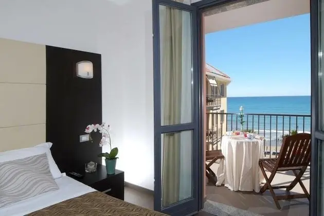 Superior Tek Büyük Yataklı Oda